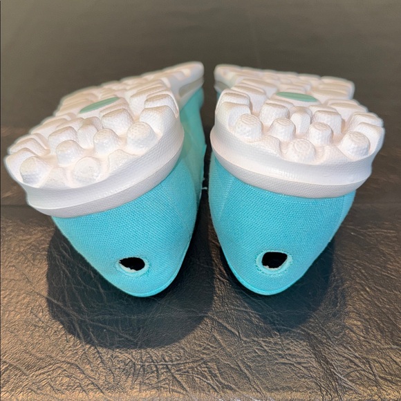 Skechers Turquoise Casual Slip-Ons, size 7 - Picture 10 of 10